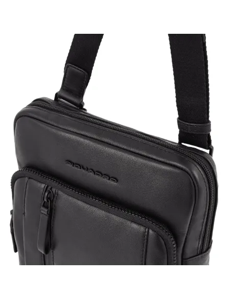 Piquadro Charlie Leder-Umhängetasche schwarz