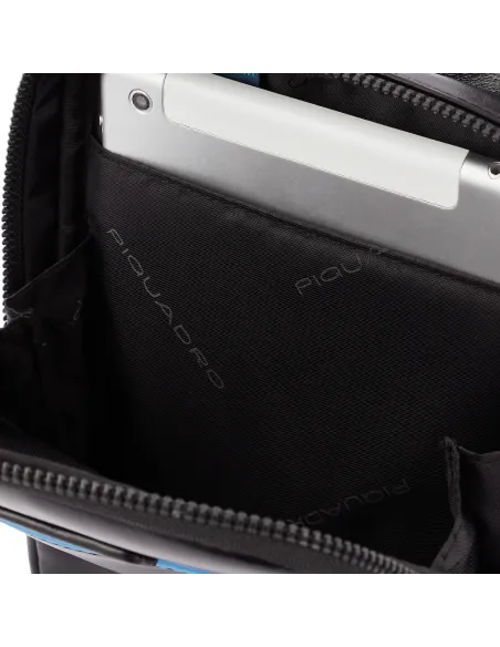 Piquadro B2 Revamp Umhängetasche mit iPad®mini-Fach schwarz