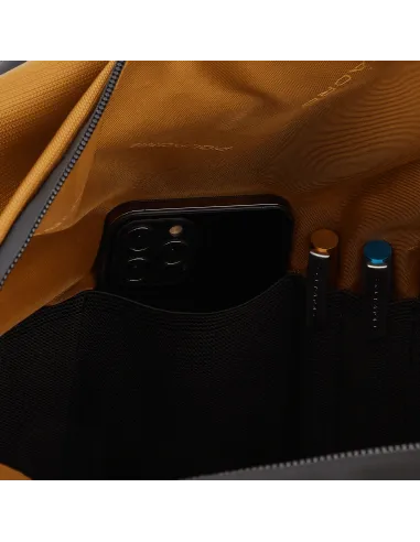 Piquadro Mick 15,6" Laptop-Rucksack sand