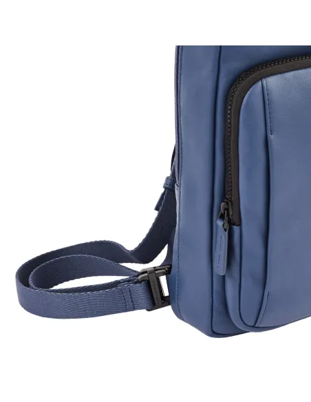 Piquadro Charlie Querträgertasche mit iPad®mini-Fach blau