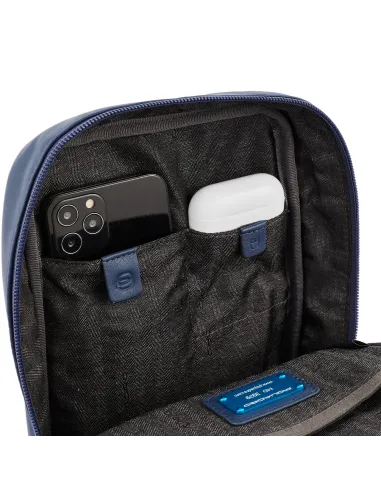 Monospalla in pelle con tasca...