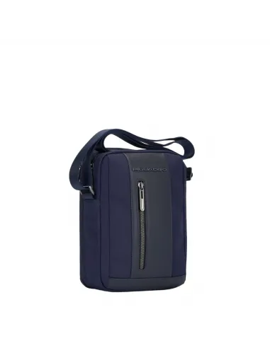 Borsello organizzato con due...