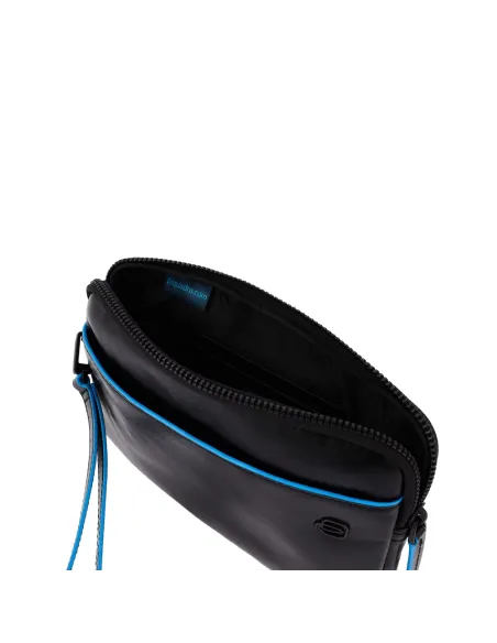 Pochette in pelle Piquadro Blue Square Revamp nera