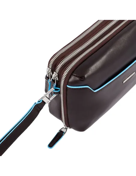 Piquadro Clutch-Tasche mit drei Fächern mit Reißverschluss braun