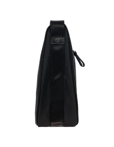 Brics shoulder bag with zip closure...