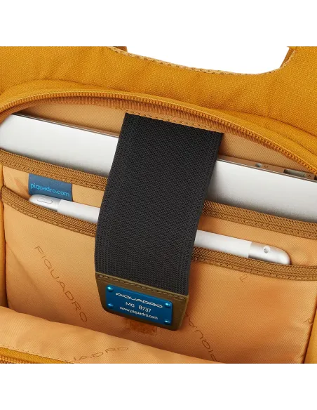 Zaino porta computer da 14" in tessuto e pelle Piquadro Keith giallo