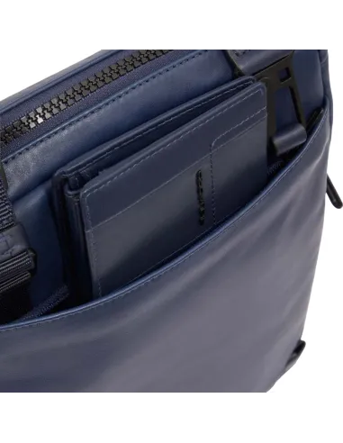 Piquadro Finn iPad® crossbody bag, blue