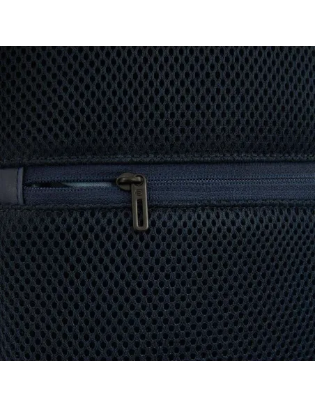 Umhängetasche mit iPad®mini-Fach Piquadro Finn, blau