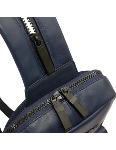 Piquadro Finn leather mono sling bag...