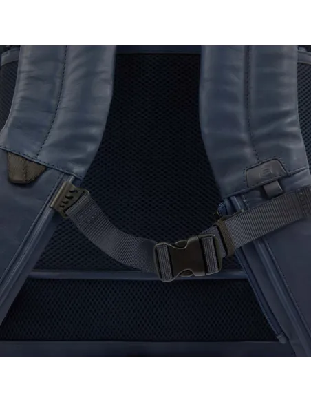 Piquadro Finn 14" leather computer backpack, black