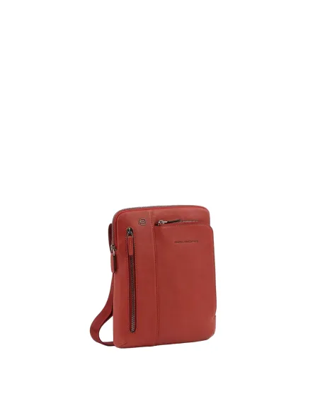 Umhängetasche mit doppelter Vortasche B3 rot