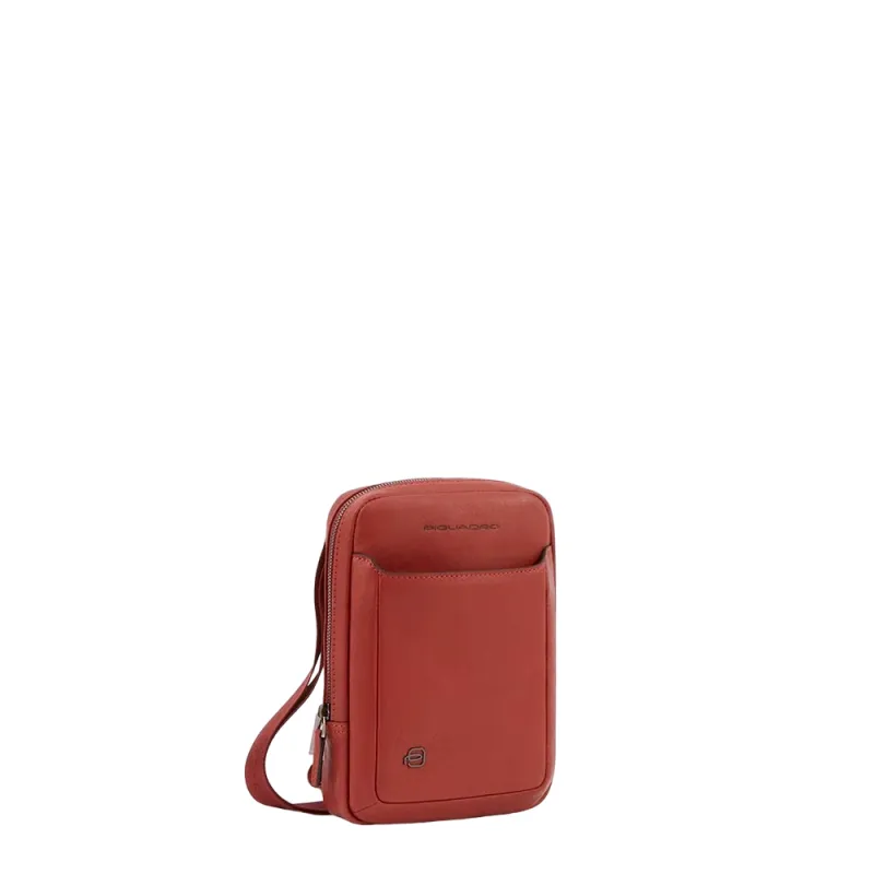 Leather crossbody bag B3 red 2