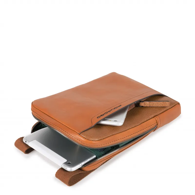 Piquadro Pan Leder-Umhängetasche mit iPad®mini-Fach,... 2