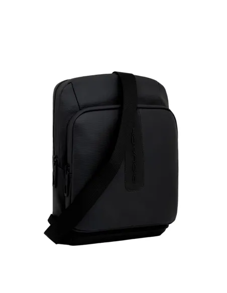 Piquadro Hidor iPad®-Crossbody bag with water resistant pocket, black