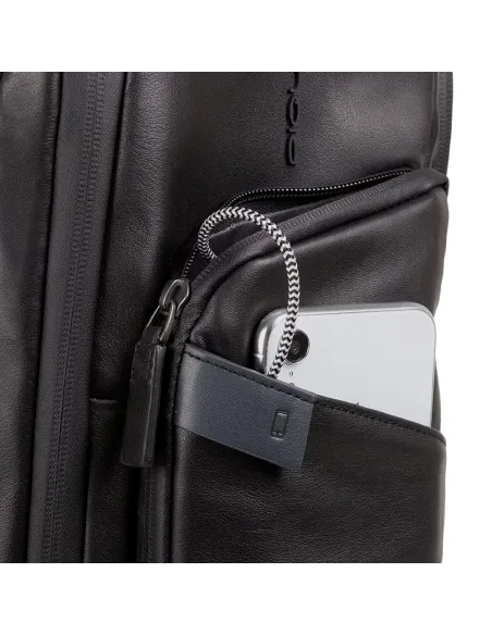 Kabinentrolley/Rucksack mit PC/iPad®-Fach, Anschluss für USB + Mikro-USB, Urban