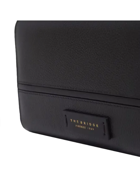 The Bridge Domitilla women's leather wallet with zip closure, black