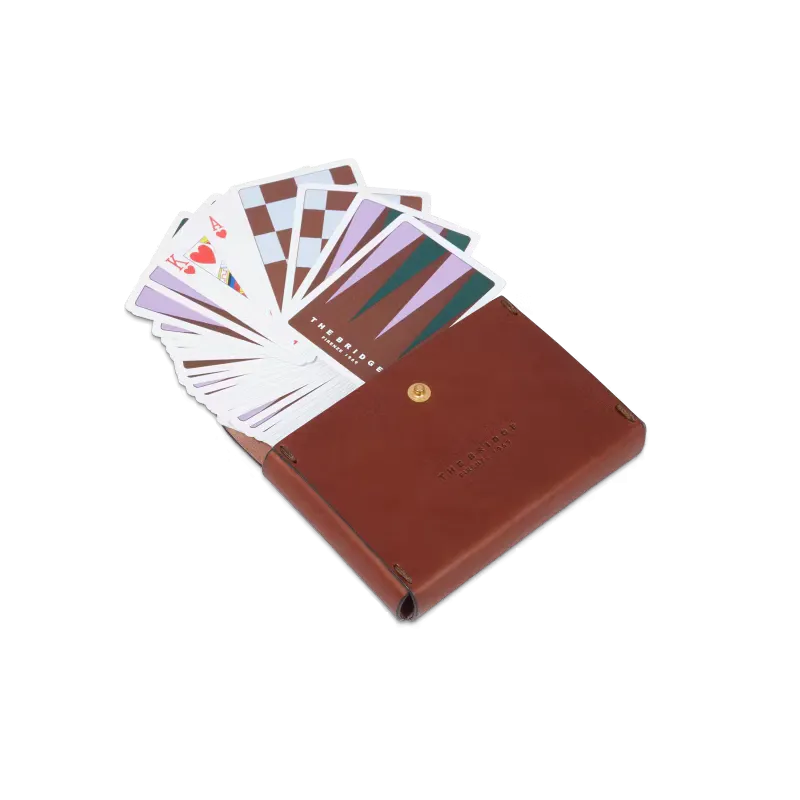 Doppelter Kartenhalter mit Karten The Bridge