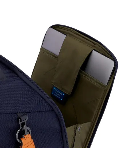 Kabinentrolley/Rucksack mit iPad®Pro-Fach Piquadro Brief2, blau