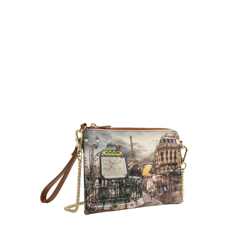 Ynot clutch bag with chain strap, metrò Paris 2