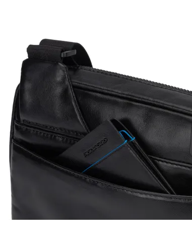 Borsello porta iPad® in pelle...