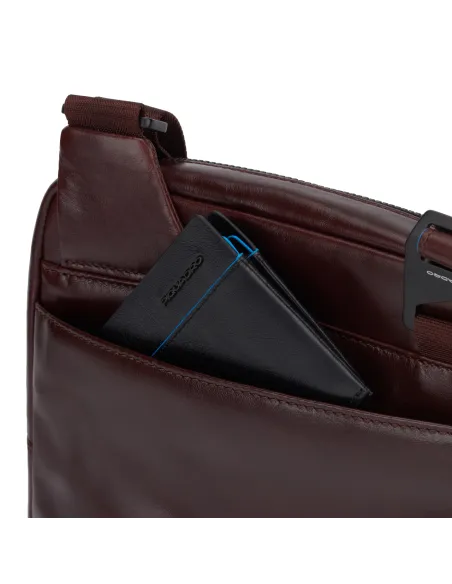 Piquadro Blue Square Revamp iPad® Umhängetasche, dunkel braun