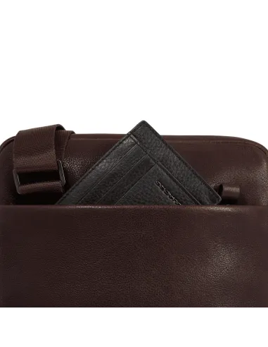 Borsello porta iPad® in pelle...