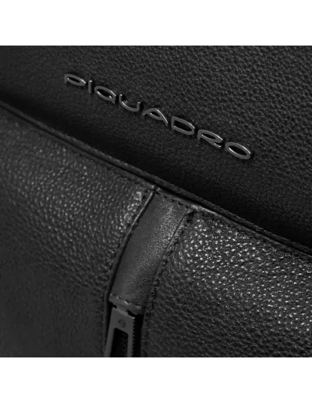 Piquadro Hedley small leather laptop backpack, black