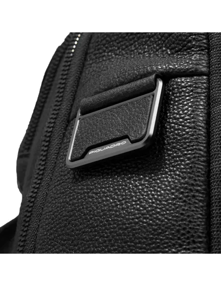 Piquadro Hedley kleiner Laptop-Rucksack aus Leder, schwarz