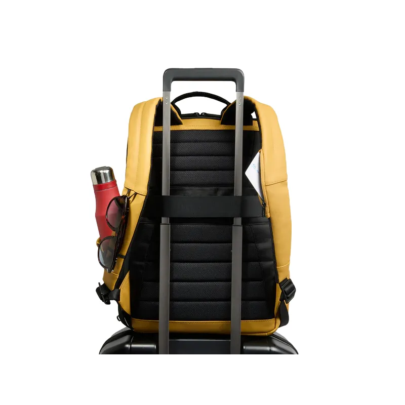 Piquadro C2OW 15.6"computer backpack, yellow 2