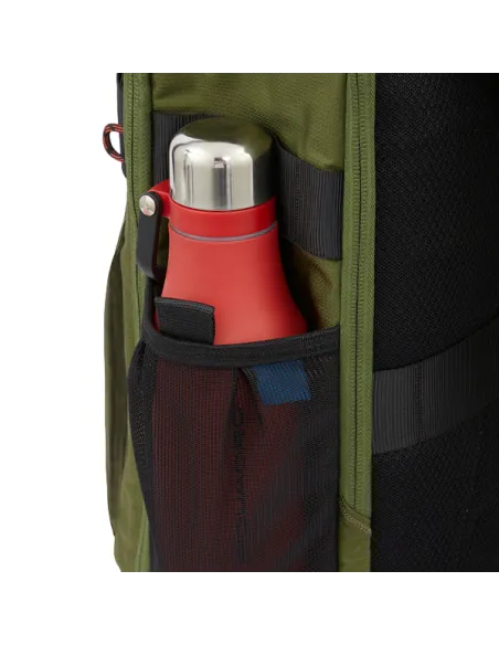 Piquadro Arne travel backpack with laptop compartment, green