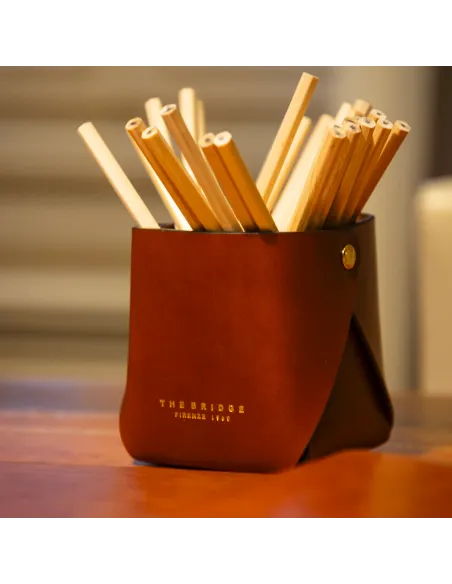 Pen holder cup The Bridge, brown