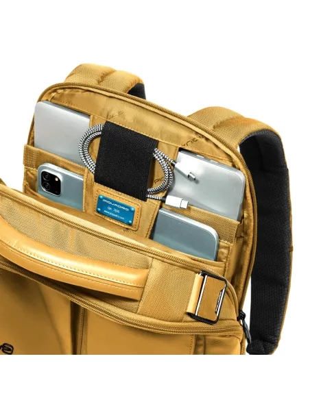 Zaino porta PC da 14 con due comparti in pelle e tessuto Piquadro Orion, giallo