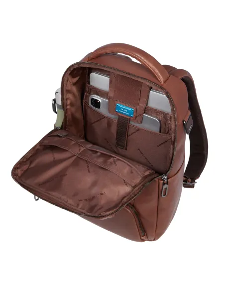 Kleiner Rucksack mit 13.3 Laptopfach Piquadro Cronus, braun