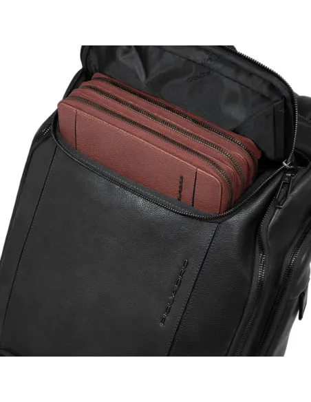 Piquadro Cronus 15.6 leather laptop backpack with pectoral strap, black