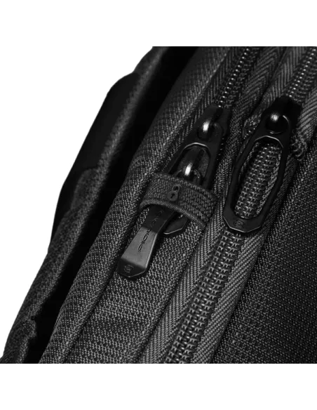 Reise-Rucksack mit Laptop- und iPad®-Fach PQ Earth, schwarz