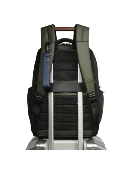 Zaino Piquadro porta pc da 15,6 in tessuto impermeabile, verde