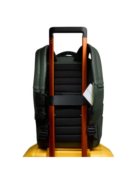 Piquadro C2OW Untersitz-Reiserucksack, grün