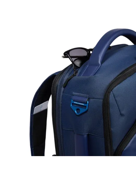 Zaino da viaggio espandibile porta pc da 17,3 in tessuto e pelle vegana Piquadro, blu