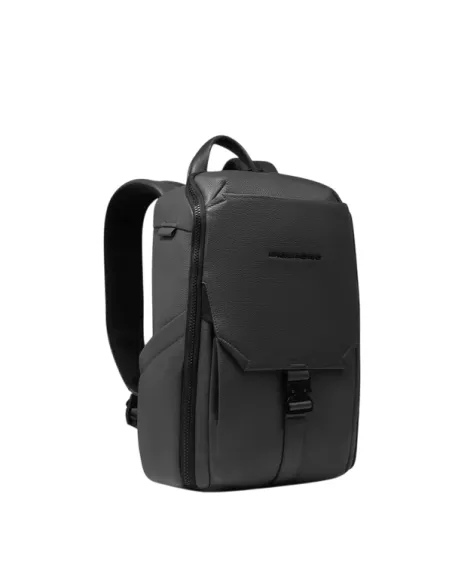 Piquadro Than klein Leder Rucksack mit 13,3 Laptop Fach, schwarz