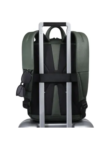 Piquadro Than medium leather computer...