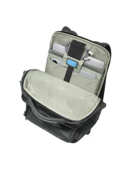 Piquadro Than travel backpack with 15.6 computer compartment, green