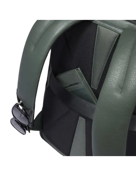 Piquadro Than travel backpack with 15.6 computer compartment, green