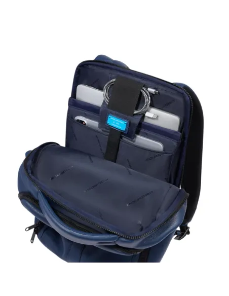 Zaino porta pc da 15,6 in pelle Piquadro Than, blu