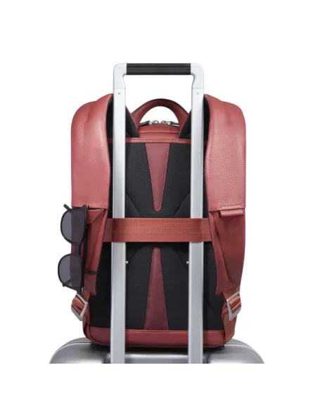 Piquadro Than small leather backpack with 13.3 laptop compartment, orange