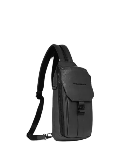 Piquadro Than monoslig bag/backpack, black
