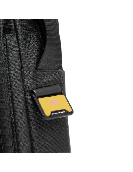 Messenger piccola in tessuto e pelle Piquadro Orion, nera