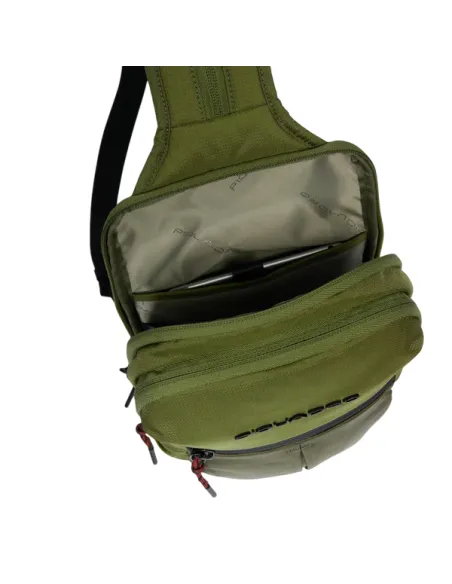 Monospalla in tessuto indossabile a zaino Piquadro Arne, verde