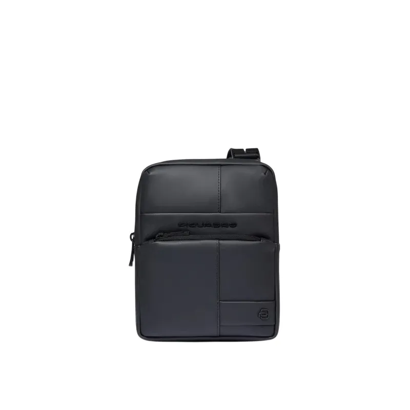 Piquadro C2OW small men's cross-body bag, black