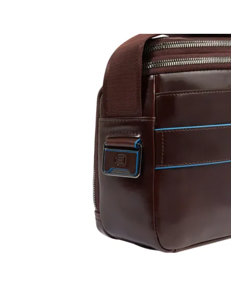 Piquadro Blue Square horizontal men's cross-body bag, dark brown