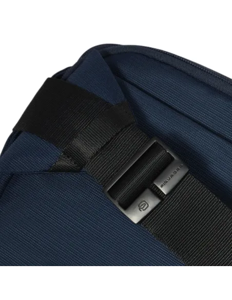 Piquadro expandable bumbag in recycled fabric, blue